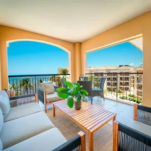 Holiday home Surf 405 - Luxury Oceanview Beachfront 3 Bedroom With Gym - At El Faro